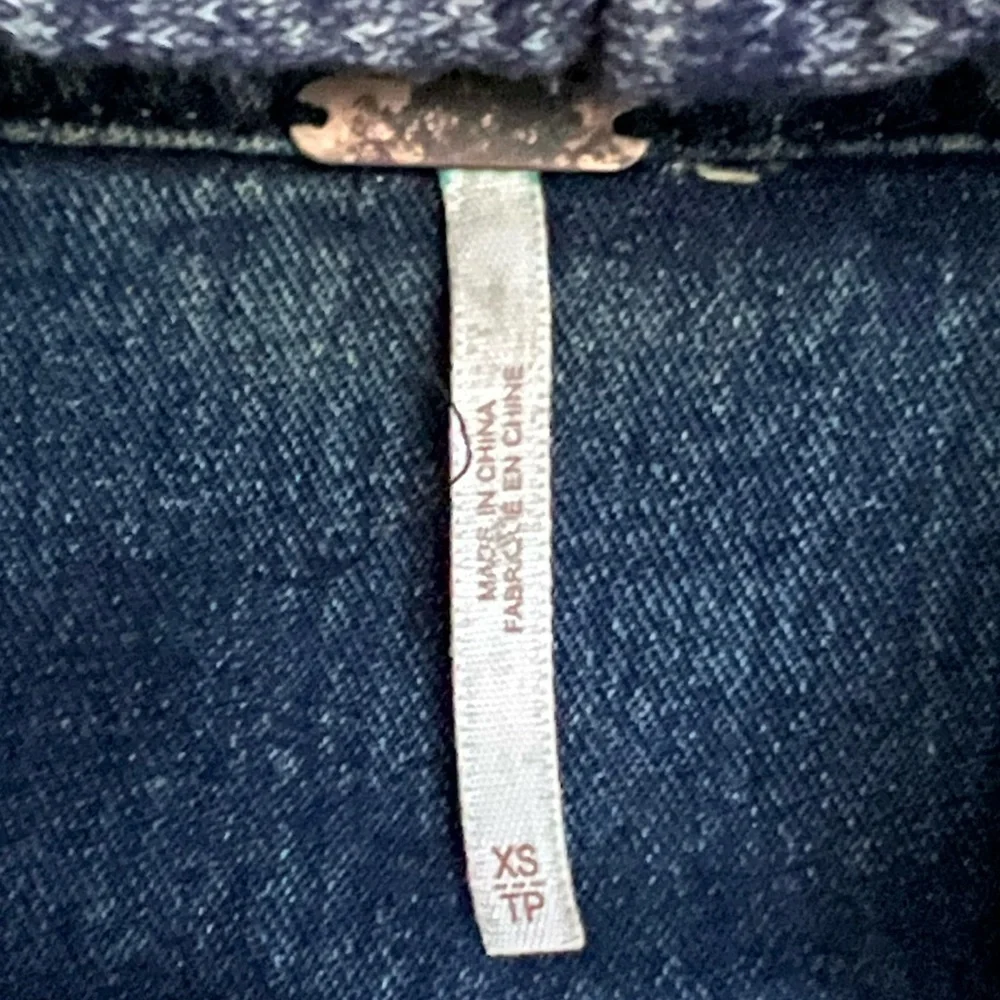 Free People Blue Knit Hooded Denim Jacket XS - Picture 6 of 8